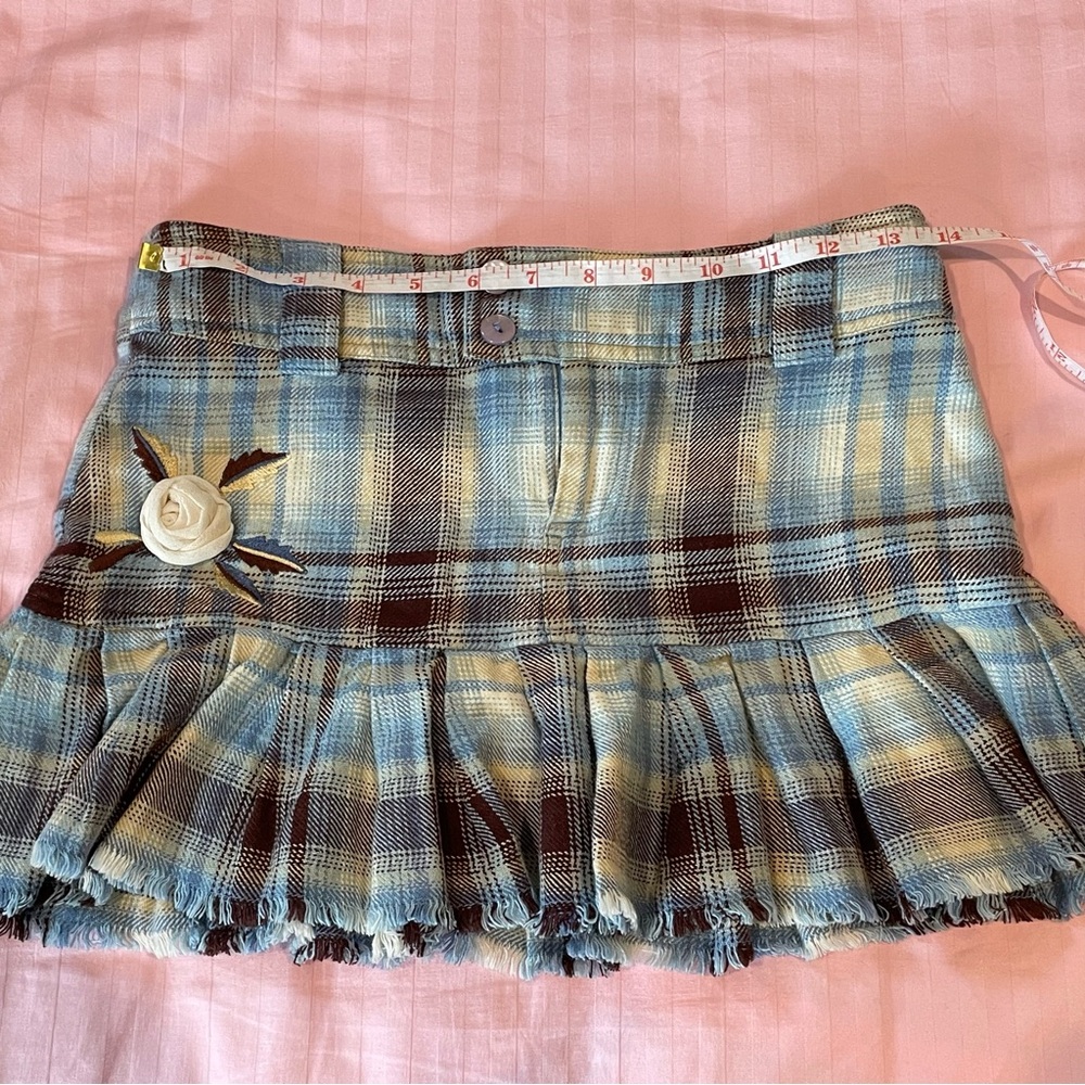 Charlotte Russe vintage rosette plaid pleated skirt